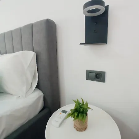 Elena's By The Sea Maisonette *