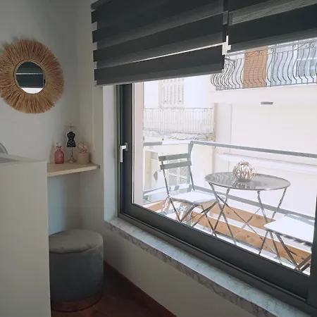 Elena's By The Sea Maisonette Apartment *