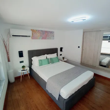 Apartamento Elena's By The Sea Maisonette