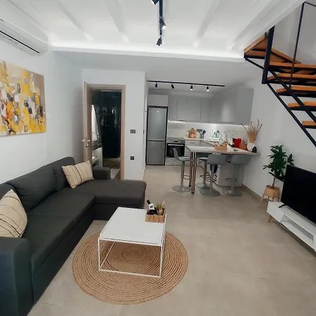 Elena's By The Sea Maisonette Apartamento
