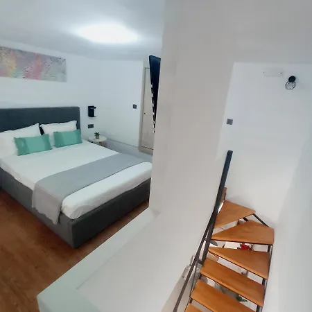 Apartamento Elena's By The Sea Maisonette