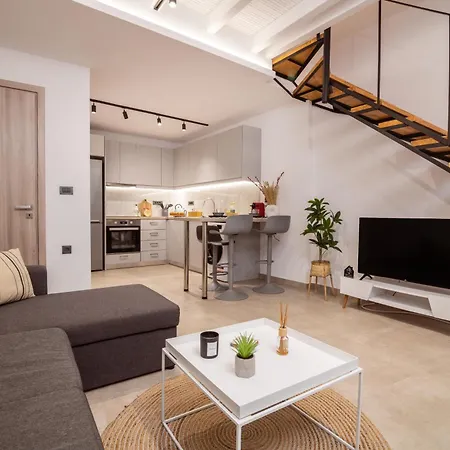 Daire Elena's By The Sea Maisonette *