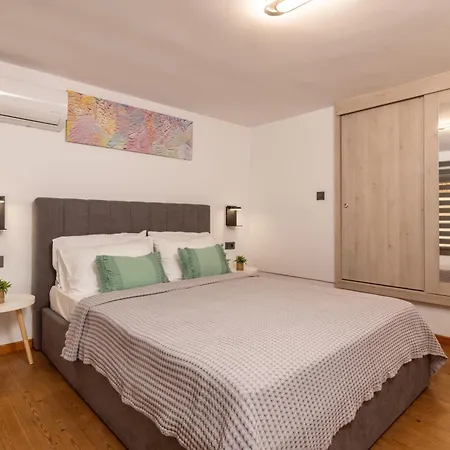 Elena's By The Sea Maisonette Daire Zakintos
